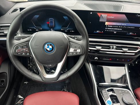 Certified 2023 BMW i4 eDrive35 RWD image 18