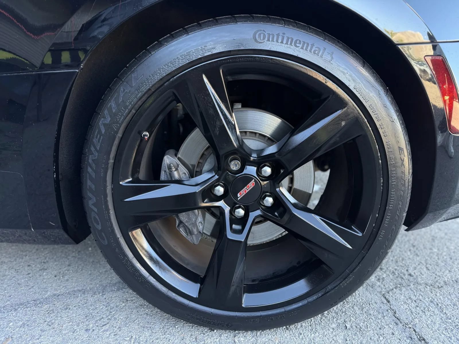 Used 2017 Chevrolet Camaro SS RWD image 27