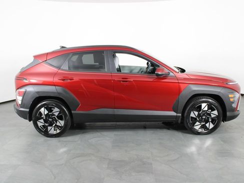 Certified 2025 Hyundai Kona SEL FWD image 12