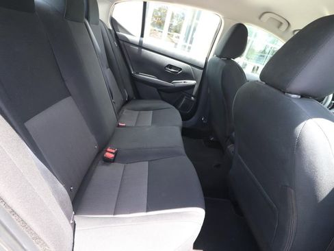 Used 2024 Nissan Sentra SV FWD image 22