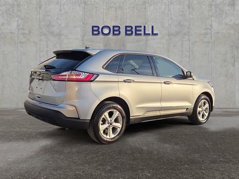 Certified 2022 Ford Edge SE image 5
