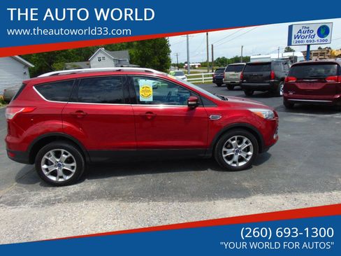 Used 2015 Ford Escape Titanium w/ Equipment Group 301A AWD/4WD image 1