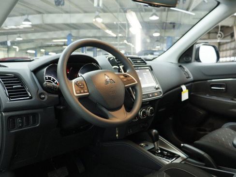 New 2026 Mitsubishi Outlander Sport ES AWD/4WD image 5