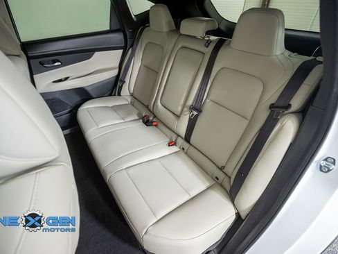 Used 2025 Nissan Murano SL AWD/4WD image 32