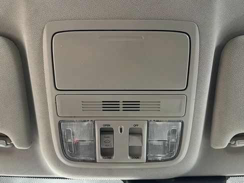 Used 2020 Honda Accord EX image 25