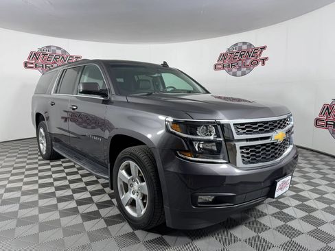 Used 2016 Chevrolet Suburban LT AWD/4WD image 9