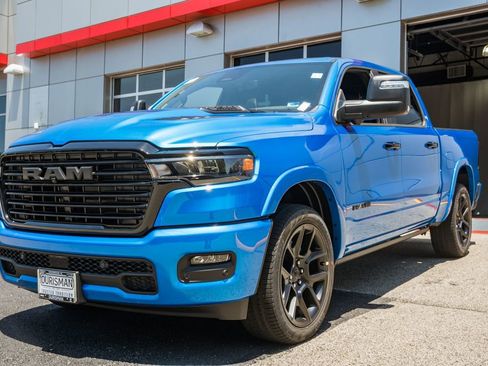 New 2026 RAM 1500 Laramie AWD/4WD image 3