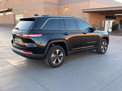 Used 2022 Jeep Grand Cherokee Limited 4xe AWD/4WD image 7