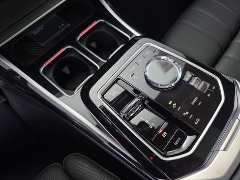 New 2026 BMW 760i xDrive w/ Executive Package AWD/4WD image 25