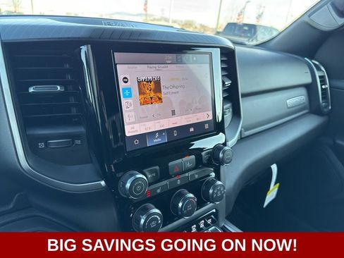 New 2026 RAM 1500 4x4 Crew Cab image 28