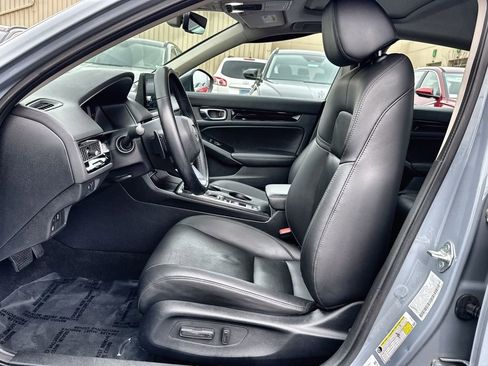 Used 2023 Honda Civic Touring image 13