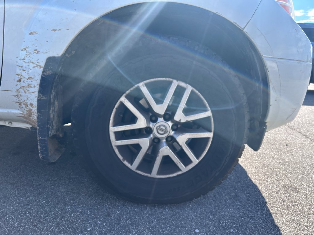 Used 2017 Nissan Frontier SV RWD image 4