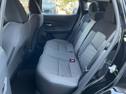 New 2026 Nissan Kicks SV image 14