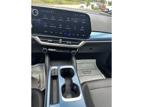 Used 2024 Chevrolet Equinox EV LT AWD/4WD image 45