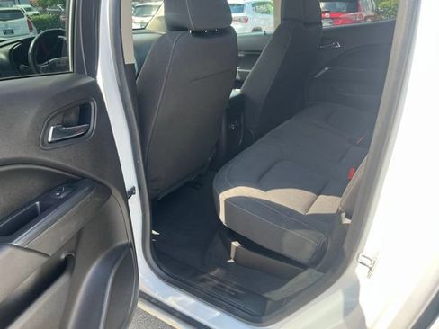 Used 2021 Chevrolet Colorado LT AWD/4WD image 24