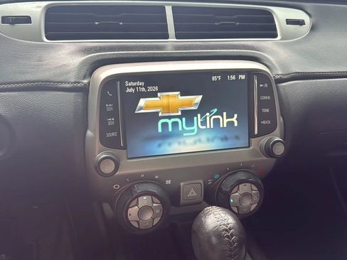 Used 2015 Chevrolet Camaro LT RWD image 14