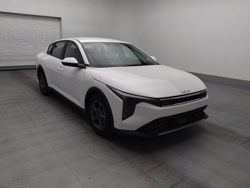 Used 2025 Kia K4 FWD image 13