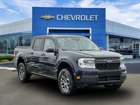 Used 2022 Ford Maverick XLT w/ Equipment Group 300A Standard image 6