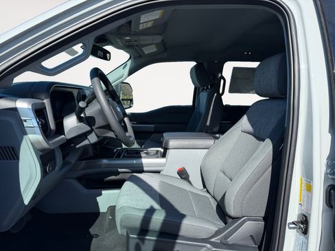 New 2026 Ford F250 XLT w/ XLT Premium Package image 10