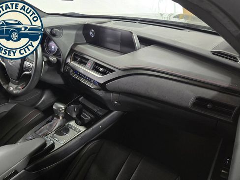 Used 2021 Lexus UX 200 F Sport w/ Accessory Package (Z1) FWD image 39