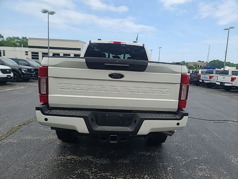Certified 2022 Ford F350 Lariat w/ Tremor Off-Road Package AWD/4WD image 5