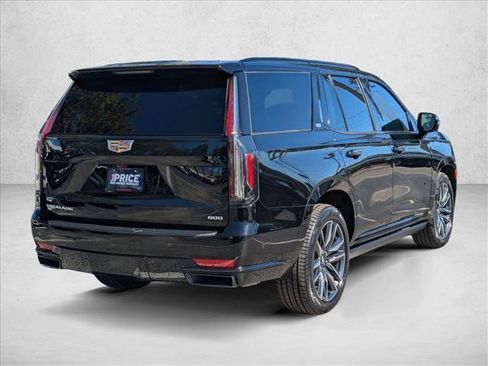 Used 2021 Cadillac Escalade Sport w/ Driver Assist Tech Package image 5
