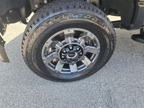 Certified 2023 Ford F350 Lariat w/ Lariat Ultimate Package image 9