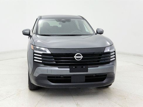 Used 2025 Nissan Kicks SV FWD image 8