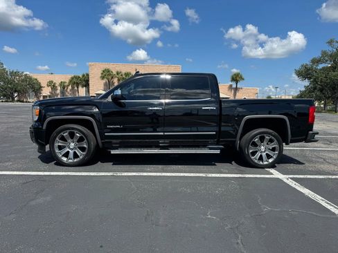 Used 2015 GMC Sierra 1500 Denali w/ Driver Alert Package image 9