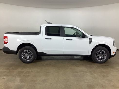 Used 2025 Ford Maverick XLT w/ XLT Luxury Package AWD/4WD image 4