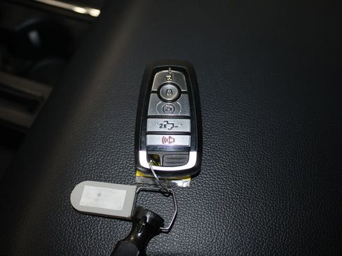 Used 2022 Ford F150 XLT w/ Equipment Group 302A High image 55