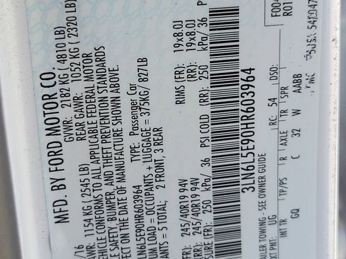 Used 2017 Lincoln MKZ Reserve image 32