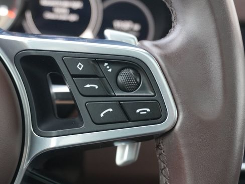 Used 2022 Porsche Cayenne S AWD/4WD image 37