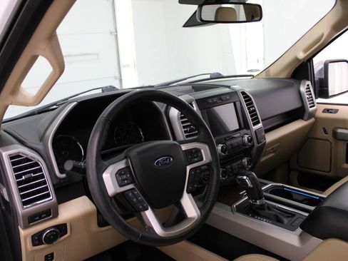 Used 2016 Ford F150 Lariat w/ Equipment Group 502A Luxury AWD/4WD image 49