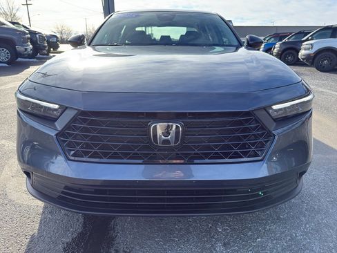 Used 2025 Honda Accord LX image 3
