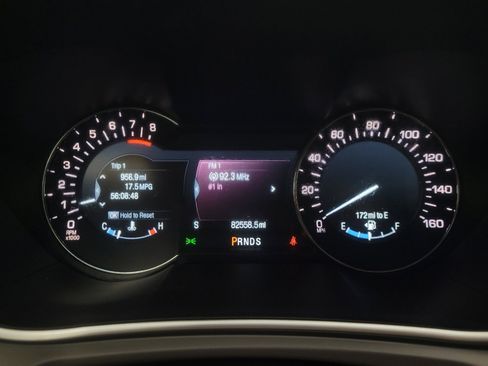 Used 2017 Lincoln MKX Reserve w/ Driver Assistance Package image 23