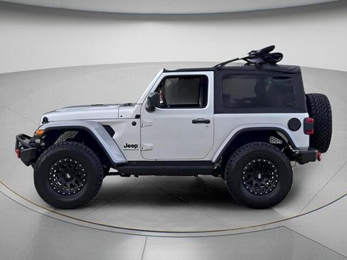 Used 2023 Jeep Wrangler Sport AWD/4WD image 4