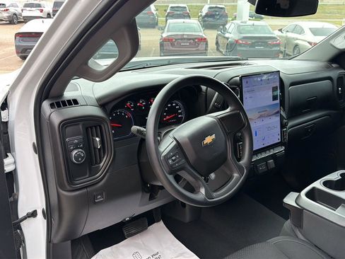 Used 2022 Chevrolet Silverado 1500 Custom image 19