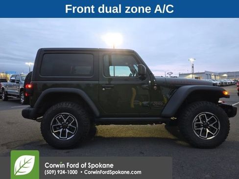 Used 2024 Jeep Wrangler Rubicon w/ Capability Package image 9