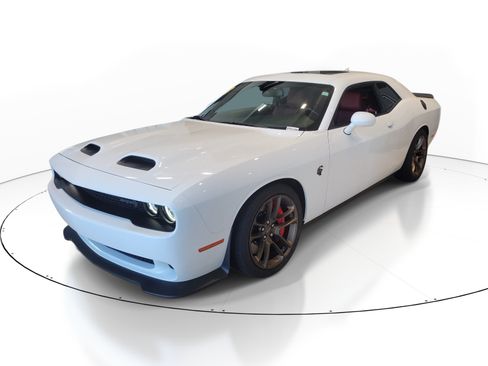 Used 2023 Dodge Challenger SRT Hellcat RWD image 3