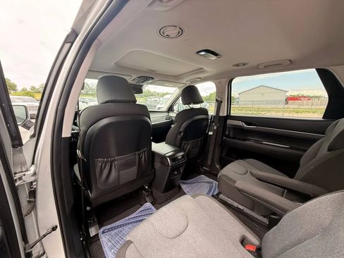 Used 2022 Hyundai Palisade SEL AWD/4WD image 21