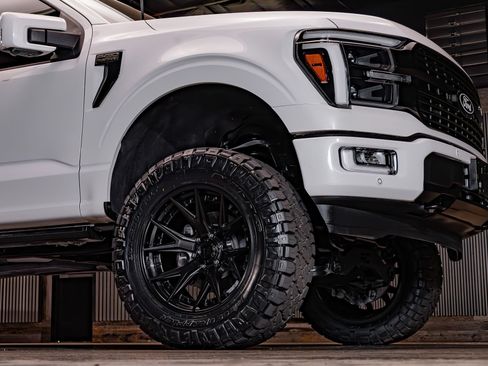 Used 2024 Ford F150 Platinum w/ Equipment Group 702A High AWD/4WD image 16