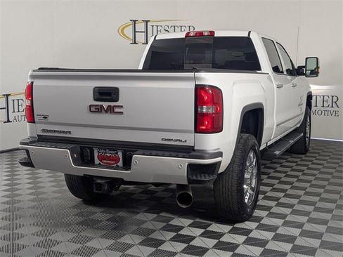 Used 2019 GMC Sierra 2500 Denali w/ Duramax Plus Package image 7