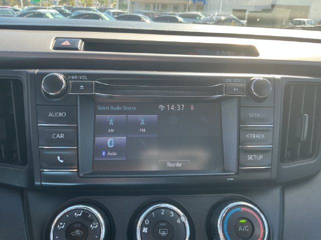 Used 2017 Toyota RAV4 LE w/ All Weather Liner Package AWD/4WD image 19