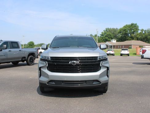 Used 2023 Chevrolet Tahoe RST w/ Luxury Package RWD image 3