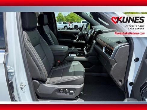 New 2026 GMC Yukon XL Denali AWD/4WD image 21