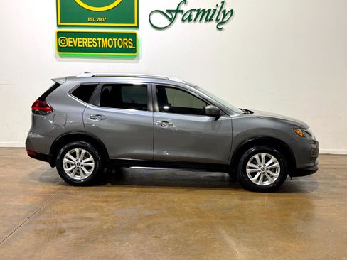 Used 2018 Nissan Rogue S w/ S Value Package image 8