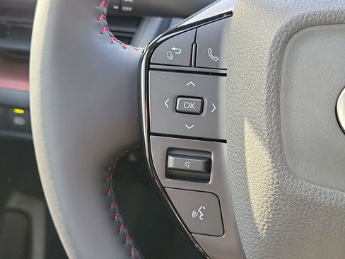 New 2026 Toyota Prius Plug-In Hybrid FWD image 9