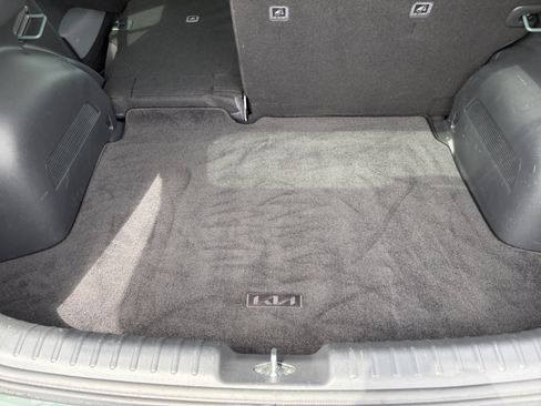 Used 2023 Kia Niro EX Touring FWD image 32