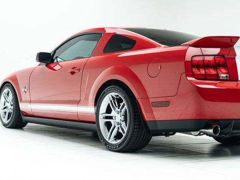 Used 2009 Ford Mustang Shelby GT500 RWD image 19